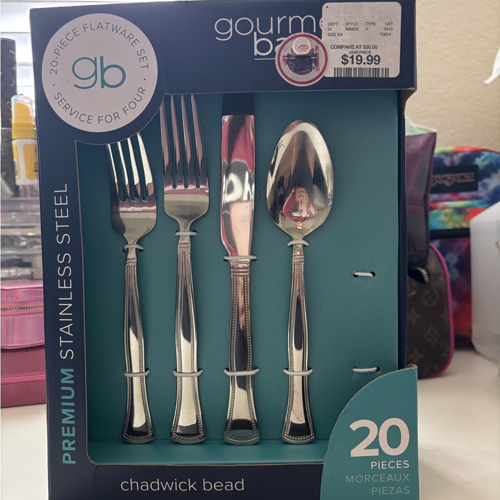 Stainless Steel Flatware Set - Silver